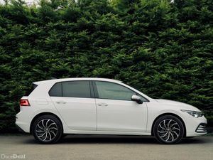 Volkswagen Golf Active Advance 2023|Premium Hatchb - Image 4