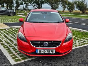 Volvo V40 2016  D4 Model New Nct - Image 2