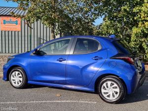 2021 TOYOTA YARIS HYBRID AUTO 1YR WARRANTY€14,900 - Image 3