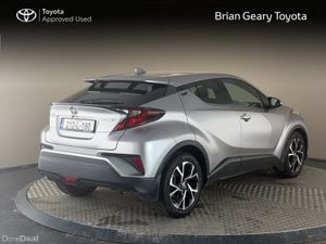 Toyota C-HR HYBRID SPORT - Image 2
