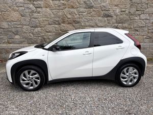 Toyota Aygo X PULSE - Image 2