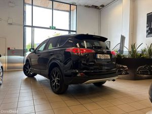 Toyota RAV4 RAV4 2.0d-4d Luna Sport 5DR. Half Leat - Image 2