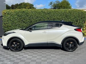 Toyota C-HR G-NERO PACK 1.8 HYBRID AUTO // APPLE C - Image 3
