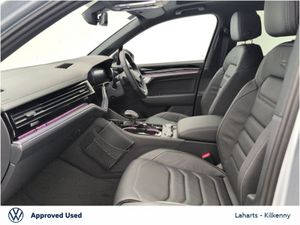 Volkswagen Touareg R 3.0TSI 462HP PHEV *EX DEMO - - Image 4