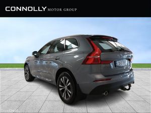 Volvo XC60 B4 Momentum 5DR Auto - Image 2