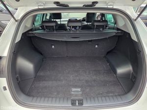 Hyundai Tucson Executive 5DR - Image 3