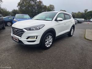 Hyundai Tucson Executive 5DR - Image 2