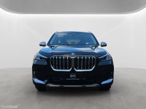 2023 BMW X1 30E X-LINE. - Image 2