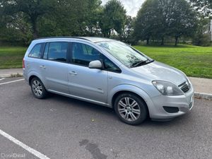 Vauxhall Zafira 1.7 CDTI ECOFLEX EXCLUSIVE 108BHP - Image 2