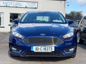 Ford Focus TITANIUM - Image 2