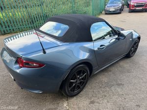 Mazda MX-5 1.5 ROADSTER GT 2DR LOW KMS!! - Image 4