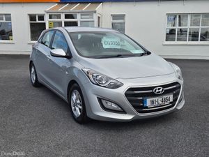 Hyundai i30 SE BLUE DRIVE 110PS 5DR - Image 2