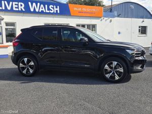 Volvo XC40 R-DESIGN T4 RECHARGE - Image 3
