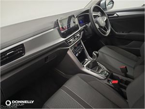Volkswagen T-roc 1.5 TSI Match 5dr - Image 3