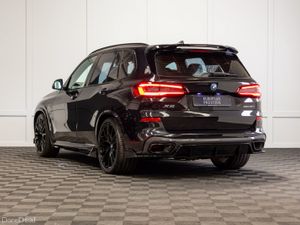 222 BMW X5 X-Drive 45e M-Sport - Image 4