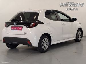 Toyota Yaris 1.5 - Image 3
