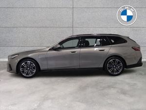 BMW 5-Series 530e M Sport Touring XB1 - Image 4