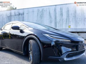 TOYOTA PRIUS 2.0 HYBRID 2023 BLACK - 22,121KM - Image 3