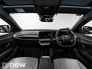 Renault Megane E-Tech Techno EV60 220hp - Image 2