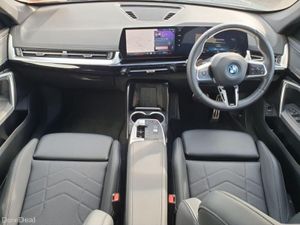BMW iX1 eDrive20 M Sport - Image 4