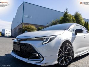 TOYOTA COROLLA SPORT HYBRID 2023 2-TONE 111,472KM - Image 2