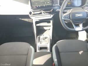 Dacia Duster Extreme HEV 155 ** €2k scrappage**** - Image 4