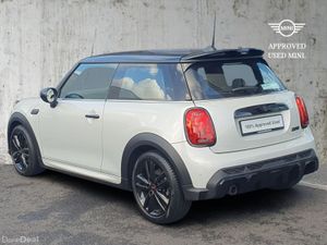Mini Cooper 3-Door Cooper Sport - Image 3