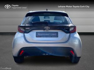 Toyota Yaris Yaris HEV Luna - Image 4