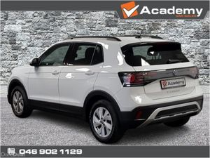 Volkswagen T-Cross Life 1.0 TSI M5F 95HP**JUST LAN - Image 3