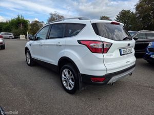 Ford Kuga Titanium 1.5 TDCI 120PS FWD 4D - Image 4