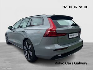 Volvo V60 T6 Plus | €538pm | Plug-in Hybrid | Huge - Image 3