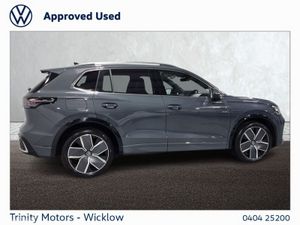 Volkswagen Tiguan ** R-LINE 75 ** 2.0TDI ** 150BHP - Image 3