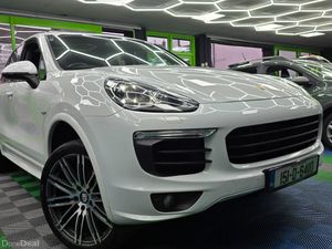 Porsche Cayenne hybrid S 416 BHP AA APPROVED - Image 2