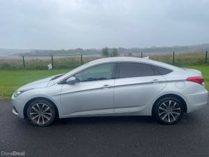 Hyundai i40 2016, automatic, low milage - Image 3