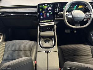 Renault Austral techno esprit Alpine E-Tech 200 Au - Image 2