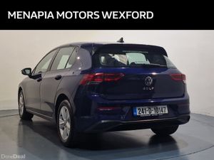 Volkswagen Golf 2.0 TDI 115HP Life - Image 4