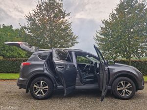 Toyota RAV4,LOW KMS ,NCT 28, 2/YR WARRANTY,FINANCE - Image 4