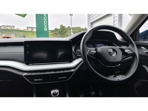 Skoda Octavia AMBIENT PACK - SUNSET GLASS - HEATED - Image 2
