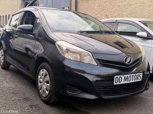 Toyota Vitz / Yaris 1.0 push start automatic - Image 2
