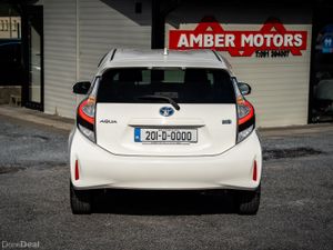 2020 Toyota Aqua 1.5 Petrol Hybrid Auto - Image 3
