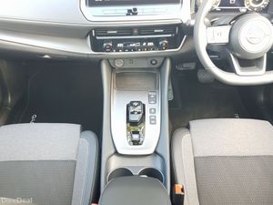 Nissan Qashqai E-POWER SV PREMIUM - Image 4