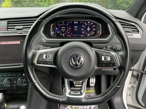 Volkswagen Tiguan R-LINE 2.0 TDI 4MOTION AUTO // P - Image 4