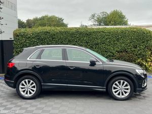 Audi Q3 35TDI 2.0 AUTO // APPLE CARPLAY/ANDROID AU - Image 2