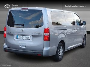 Toyota Proace VERSO SHUTTLE LWB - Image 2