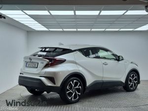 Toyota C-HR 1.8 Self Charging Hybrid - Image 3