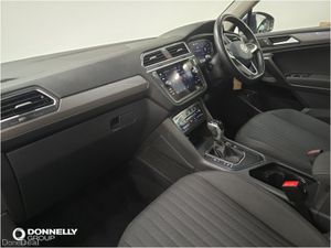 Volkswagen Tiguan Allspace 2.0 TDI Life 5dr DSG - Image 3