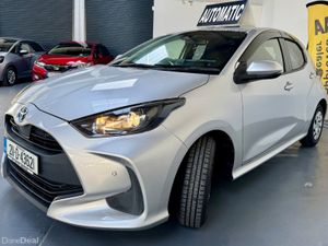 Toyota Yaris 2021 Hybrid Automatic with very - Image 2