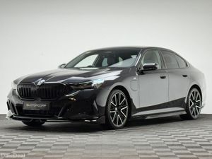 BMW 5-Series 530E M SPORT - Image 3