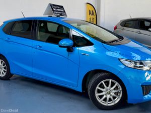 2016  Honda FIT/JAZZ 1.5 Hybrid automatic smart ke - Image 3