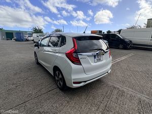 Honda Fit 1.5 Hybrid Petrol 2018 - Image 4